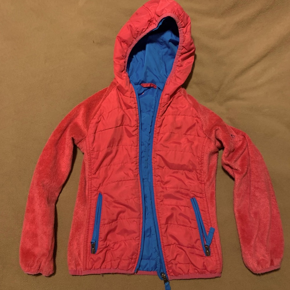 Girls jacket. Small (7/8).